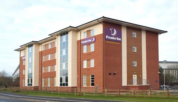Premier Inn Burton On Trent Central ภายนอก รูปภาพ